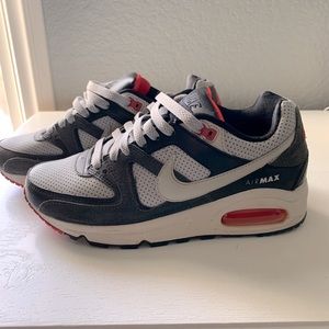 Womens Air Max Command Leather Sz 6